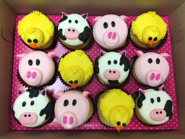 12 Farm Animal Cupcakes