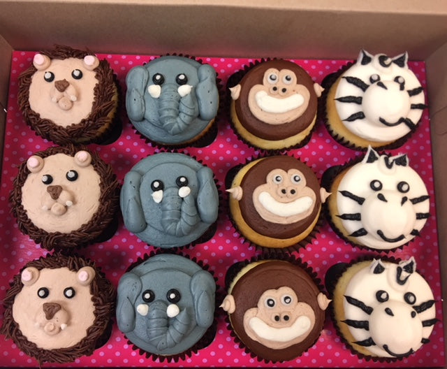 12 Zoo Animal Cupcakes