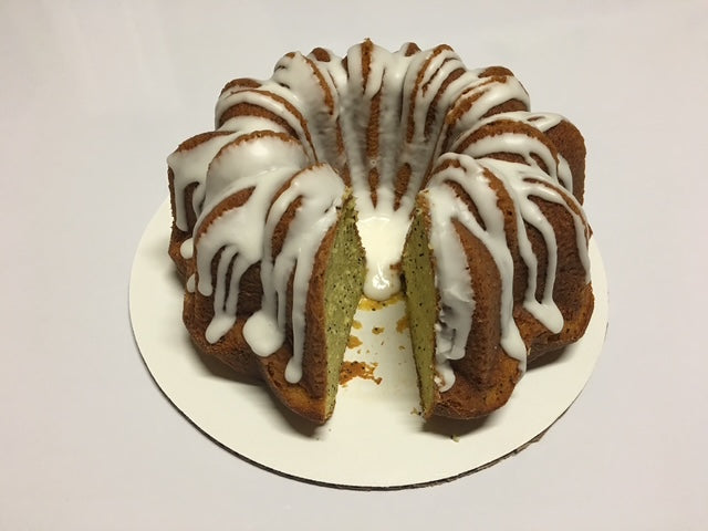 Bundt Cake Lemon.JPG